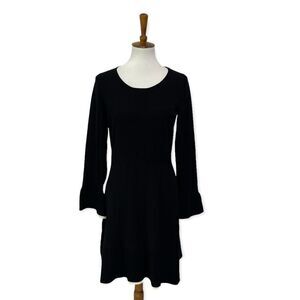 Ann Taylor black stretch a-line bell sleeved cream trimmed dress medium